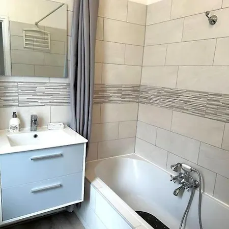 Apartment 16eme Michel Ange - 34m2